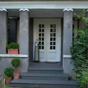 Altes Landhaus am Park (Bed&Breakfast)